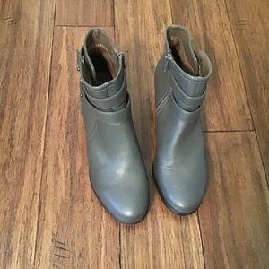 NATURAL SOLE All-Thru Comfort Grey Ankle Boots SIZE 9M